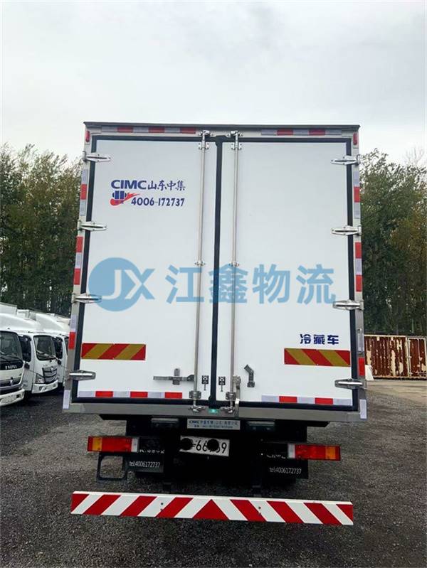 到鎮雄物流公司